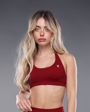 טופ ספורט AURA WINE אדום לנשים מבד seamless, גזרה נשית מחטבת, תמיכה גבוהה, מושלם לאימוני כושר, יוגה ופילאטיס – אינר דרגון