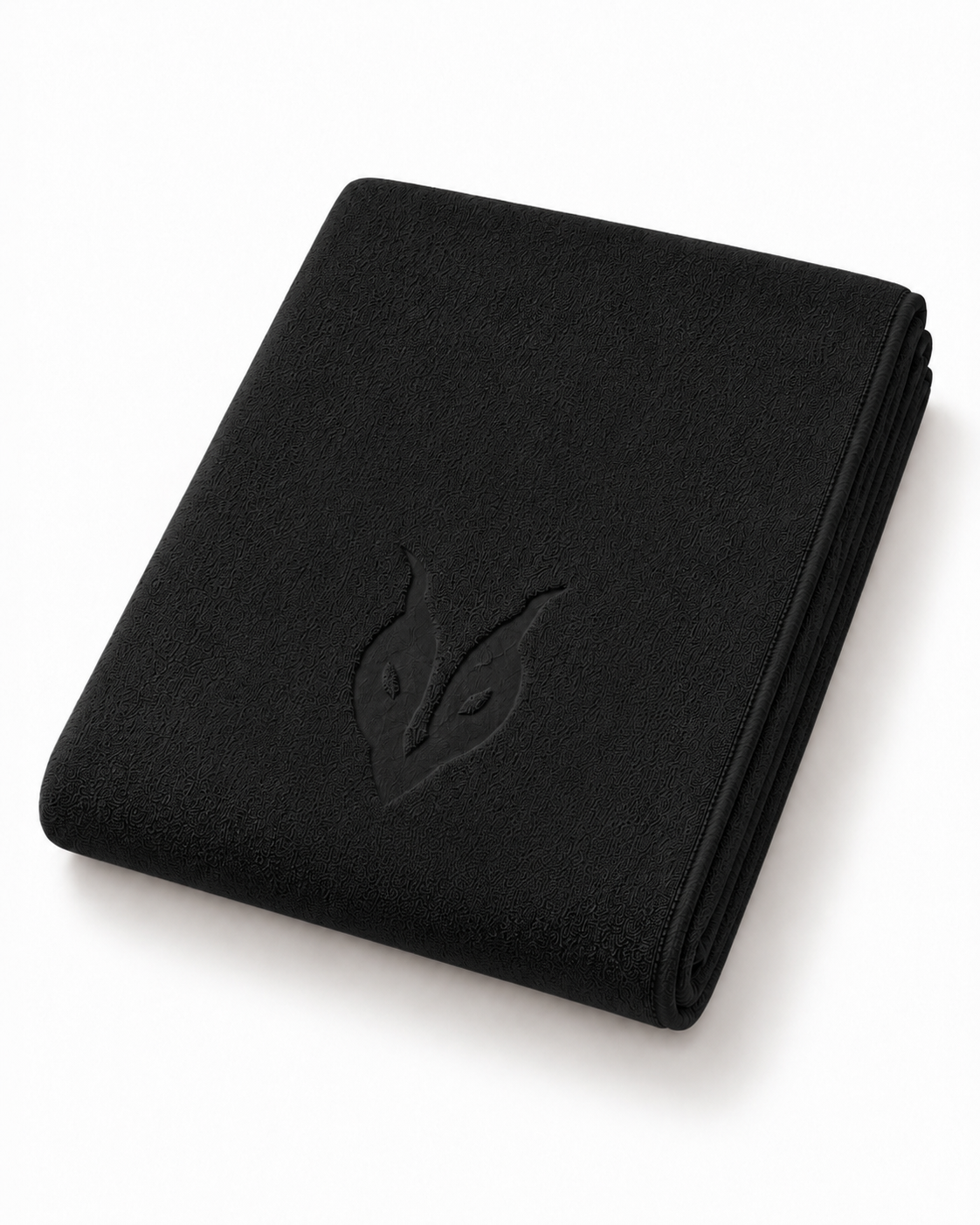 מגבת BLACK TOWEL בצבע שחור עם לוגו Inner Dragon, מוצר מתנה