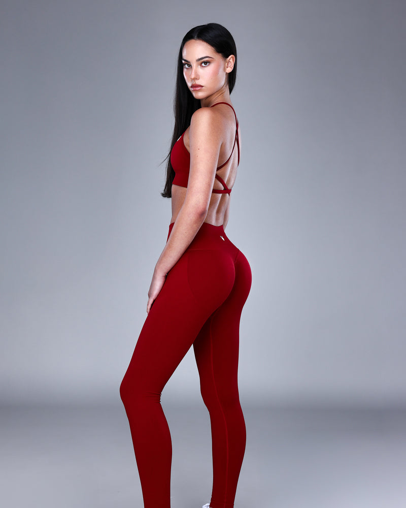 טייץ ספורט VENUS WINE בגוון אדום יין – מחטב ומחמיא, בד SEAMLESS, מתאים לאימון וליום-יום, Inner Dragon